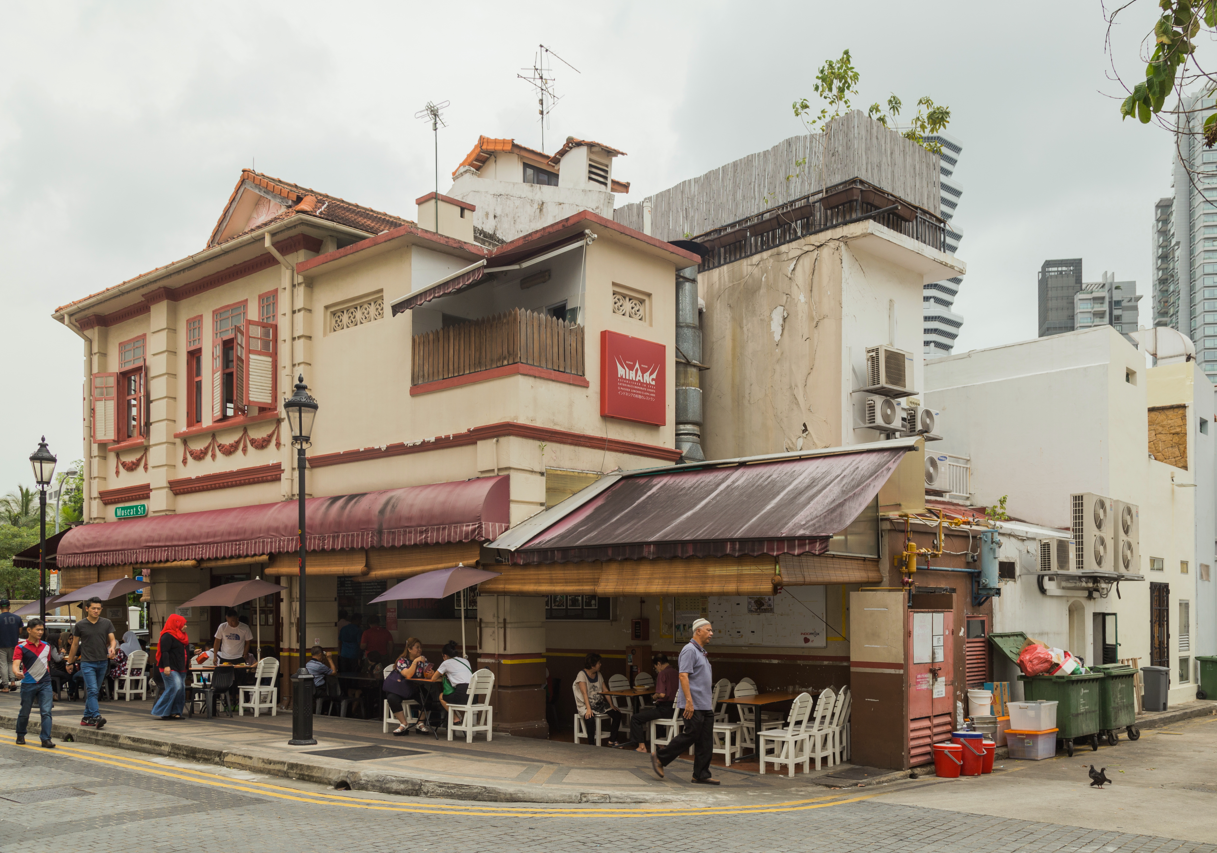 2016 Singapur, Kampong Glam, Restauracja na ulicy Muscat