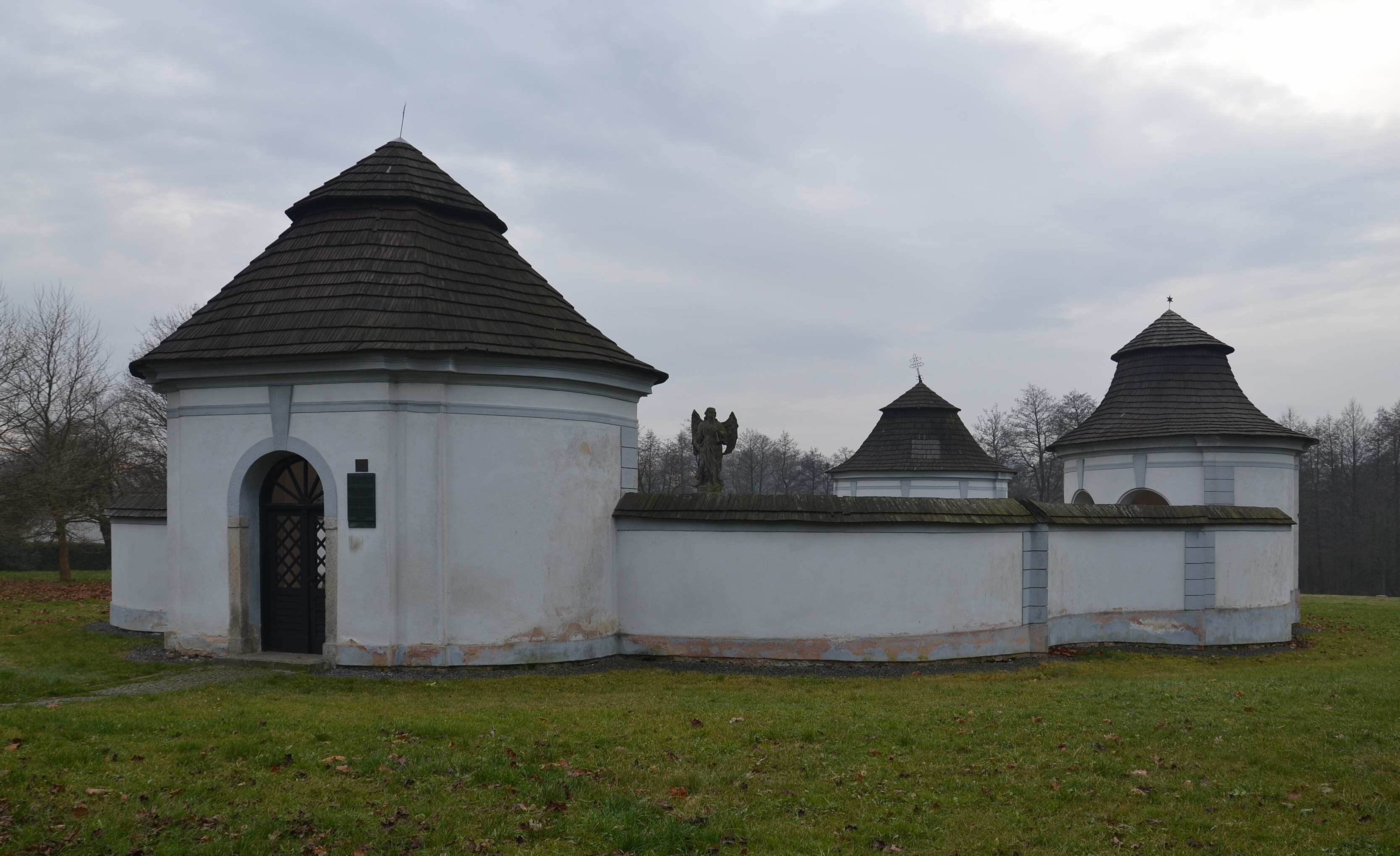 Žďár nad Sázavou (Saar) - Dolní hřbitov (Pestfriedhof)