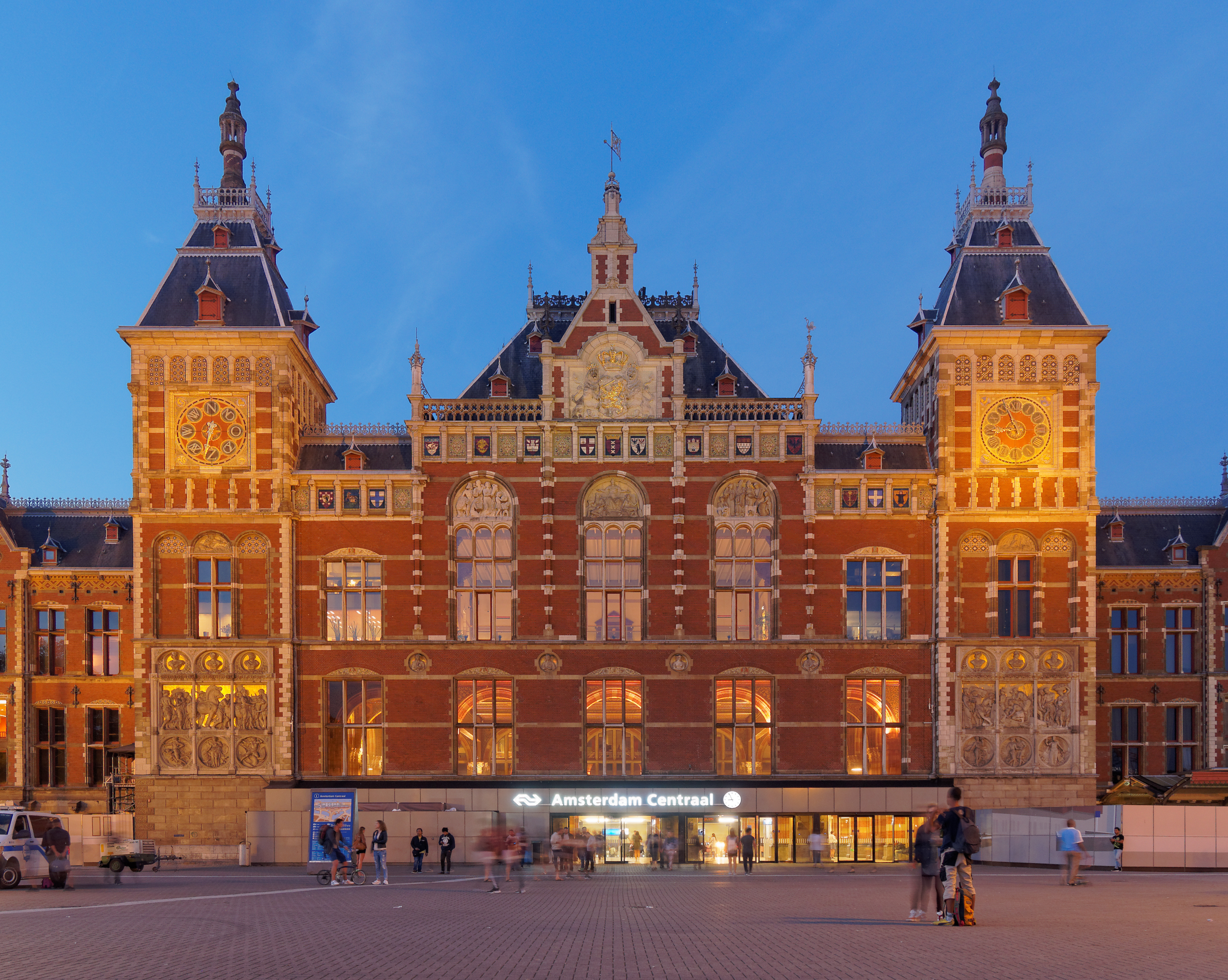 Amsterdam Central Station 2132