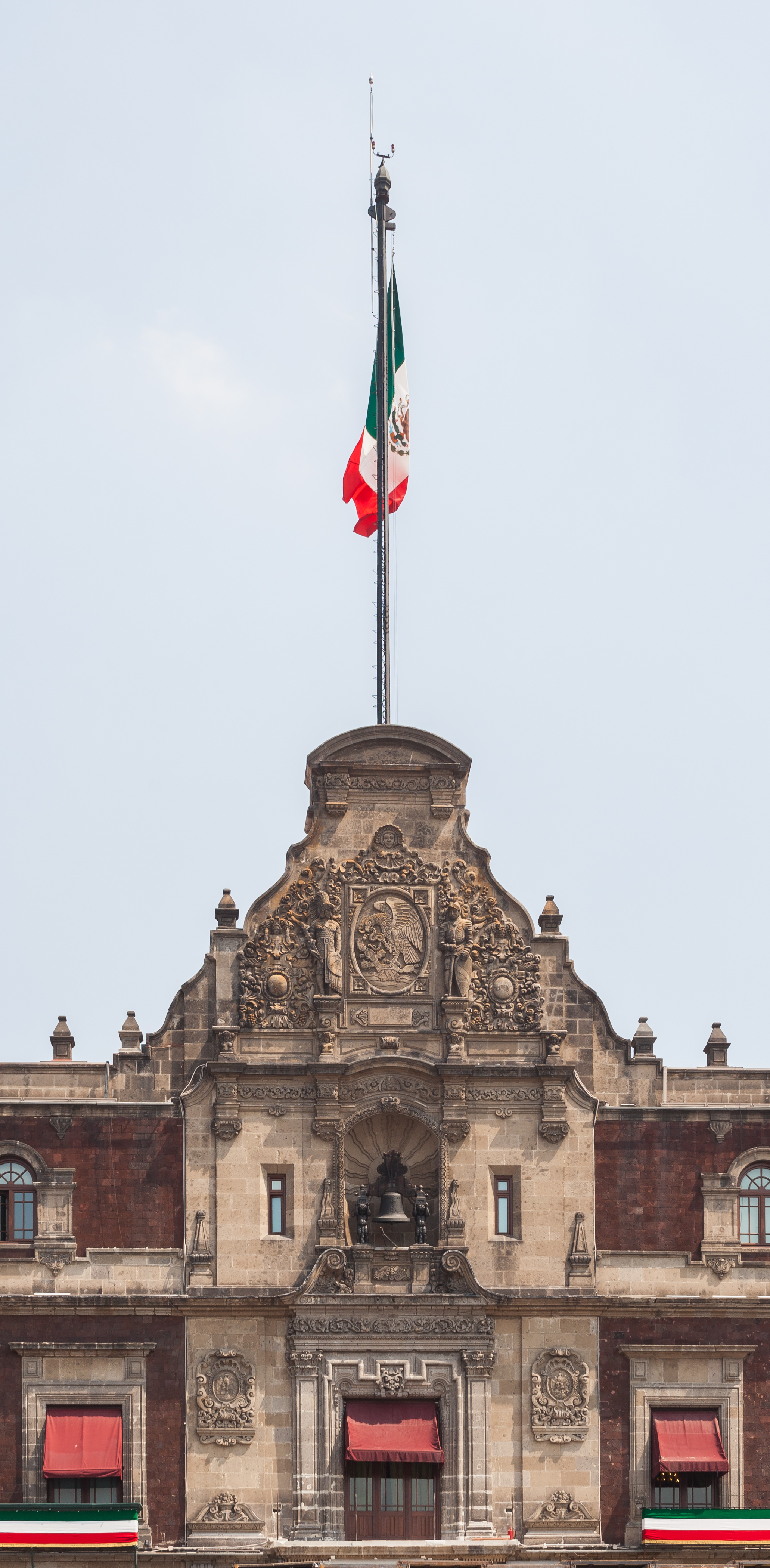 Balcón principal del Palacio Nacional, México D.F., México, 2013-10-16, DD 103