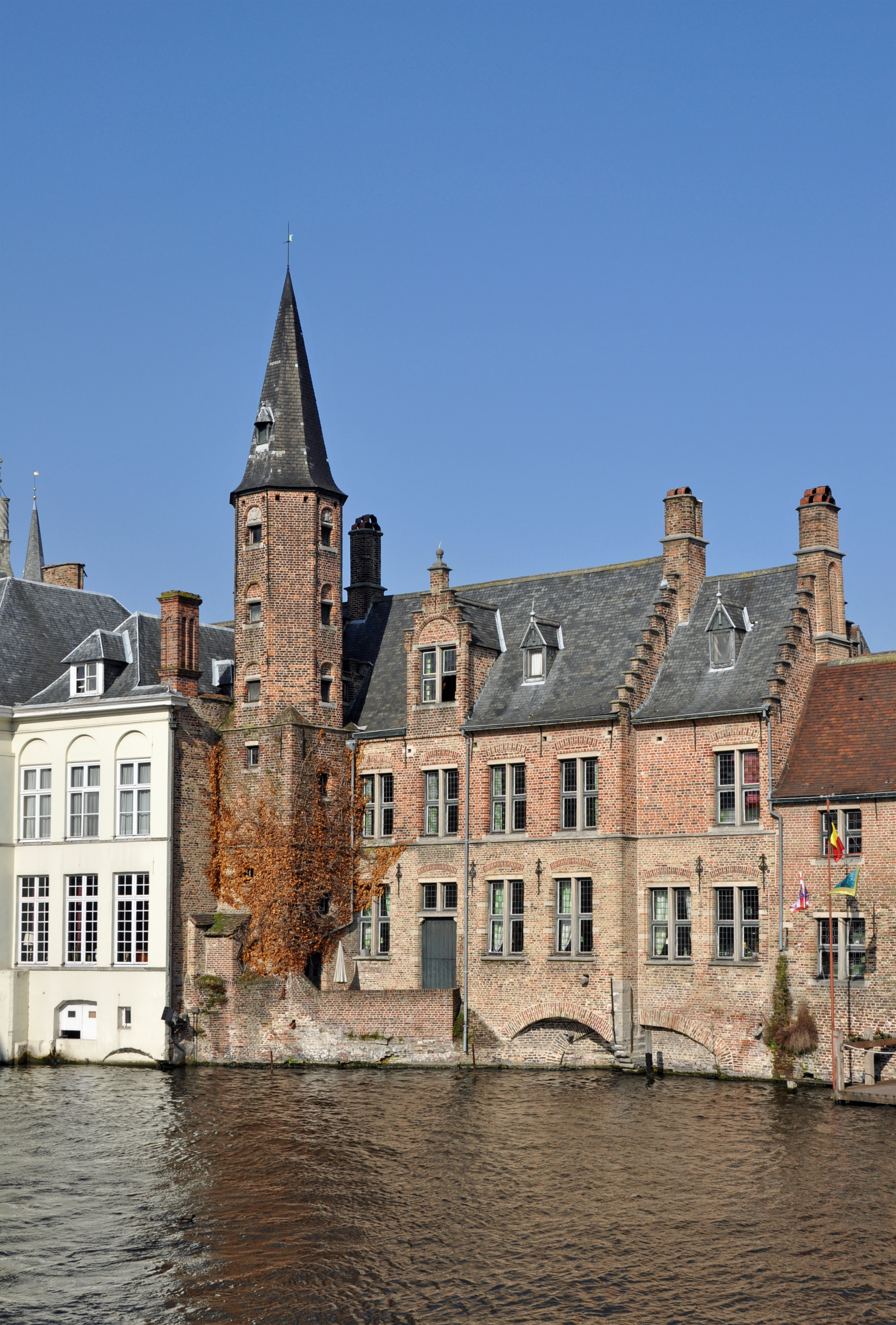 Brugge Ambachtshuis Huidenvetters R01
