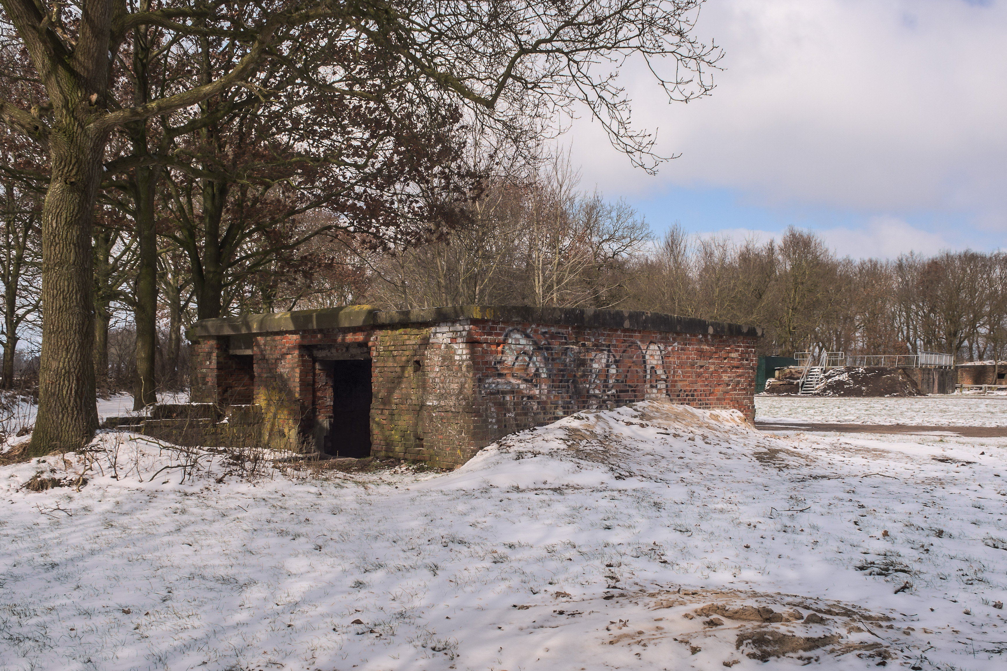 Bunkers radar stelling Löwe in de winter 9