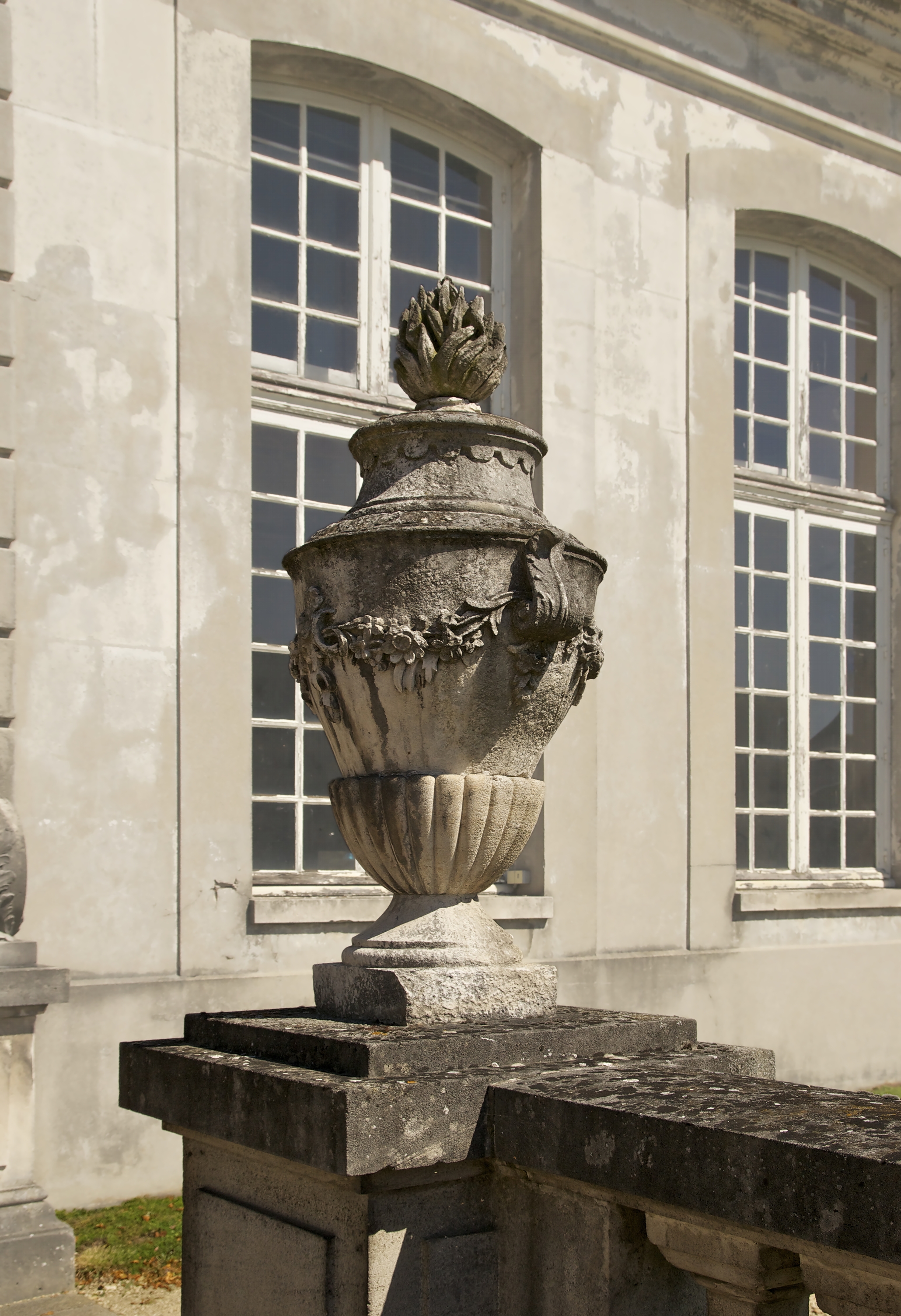 Garden vase Champs sur Marne