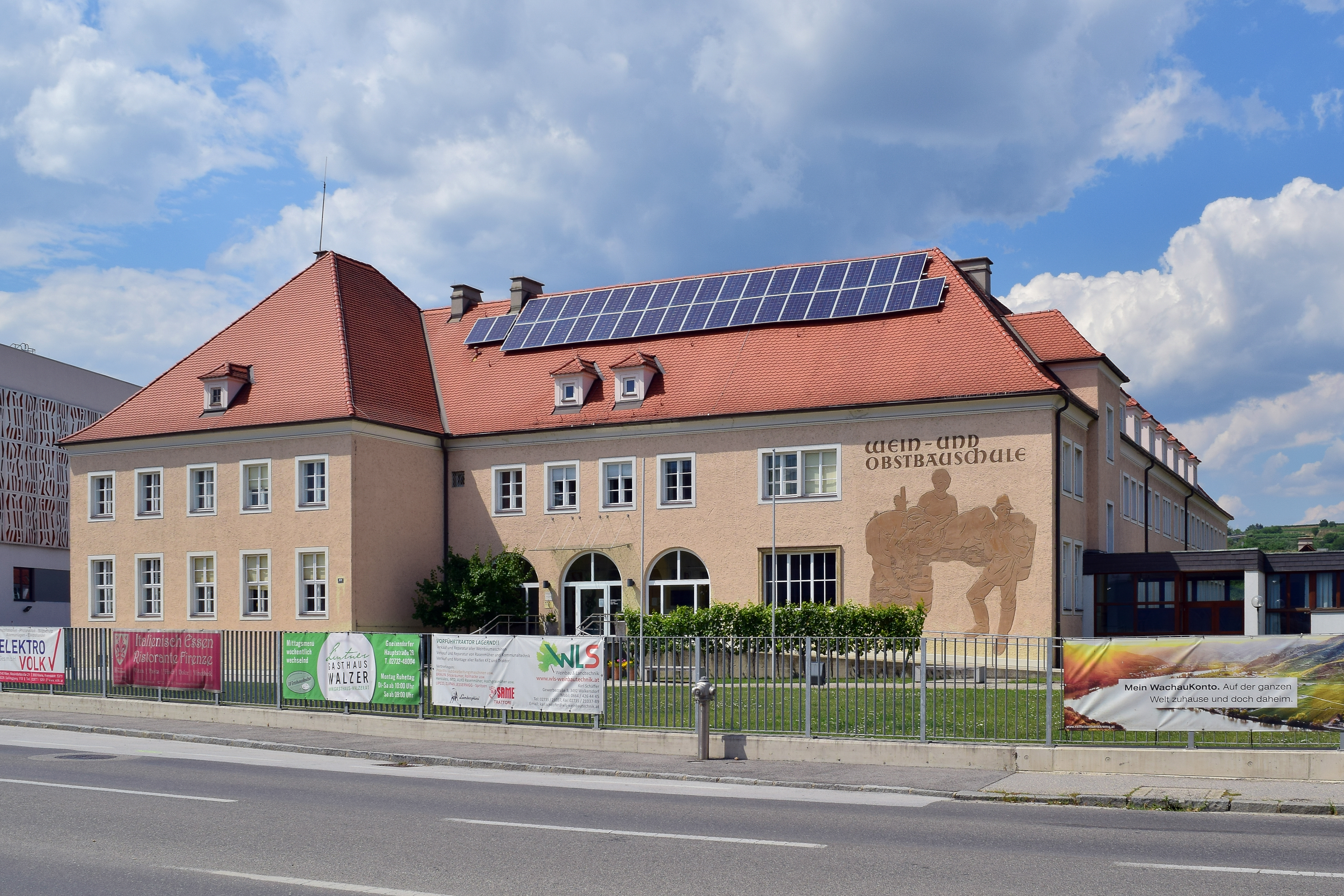 Krems an der Donau - Wein- und Obstbauschule
