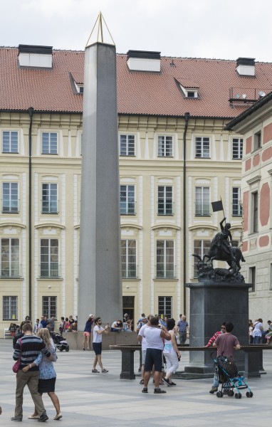 2015 Obelisk w Pradze