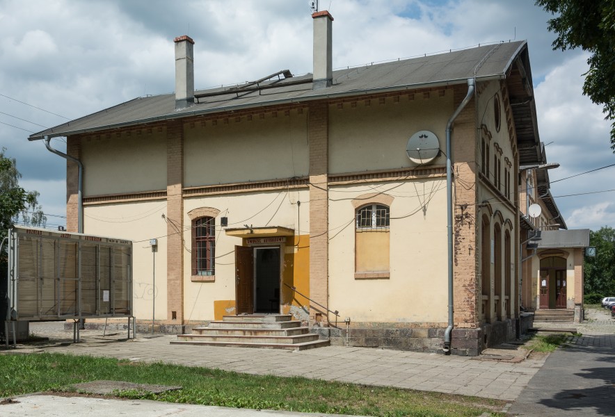2016 Dworzec kolejowy w Strzelinie, budynek telegrafu