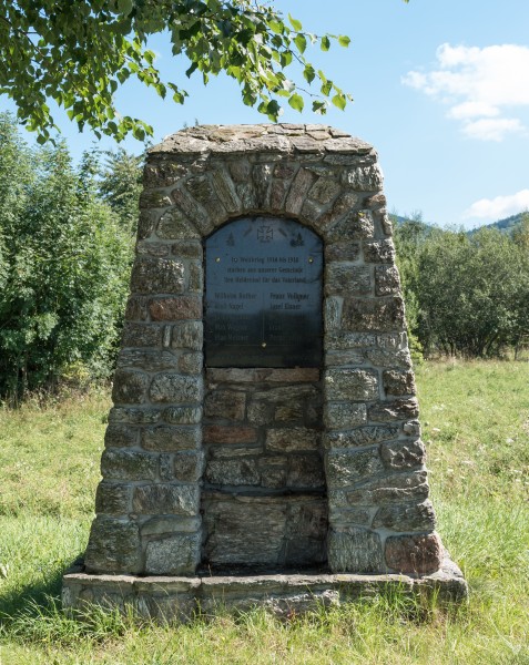 2017 Pomnik ofiar I wojny światowej w Marianówce 1