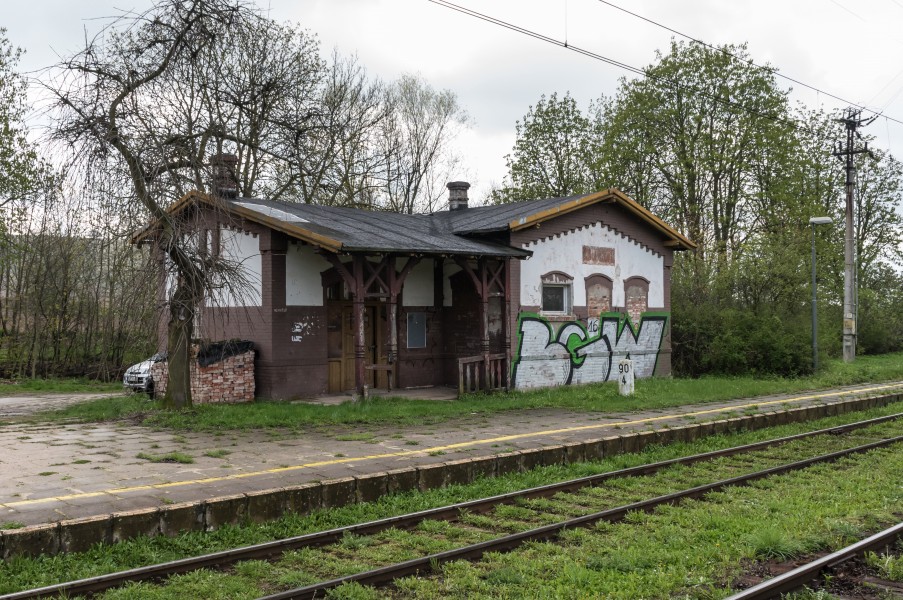 2017 Przystanek kolejowy w Ławicy 4
