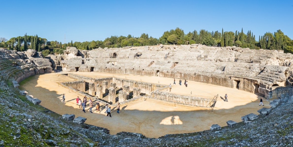 Anfiteatro de las ruinas romanas de Itálica, Santiponce, Sevilla, España, 2015-12-06, DD 26-29 PAN