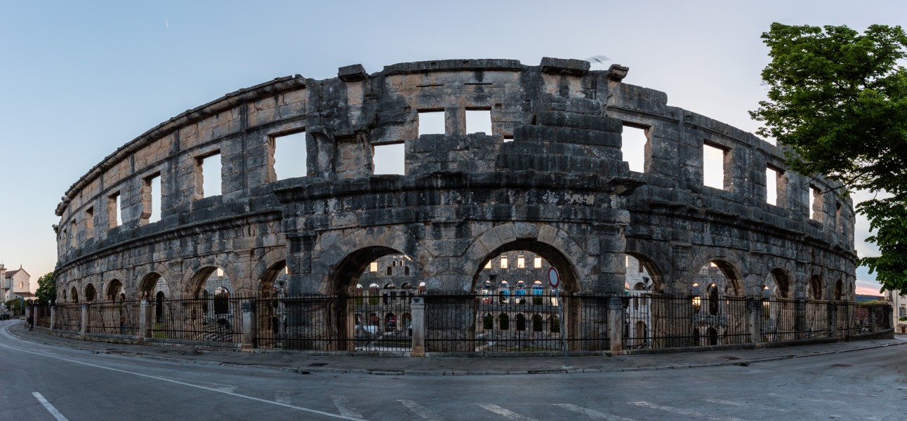 Anfiteatro de Pula, Croacia, 2017-04-17, DD 04-05 PAN