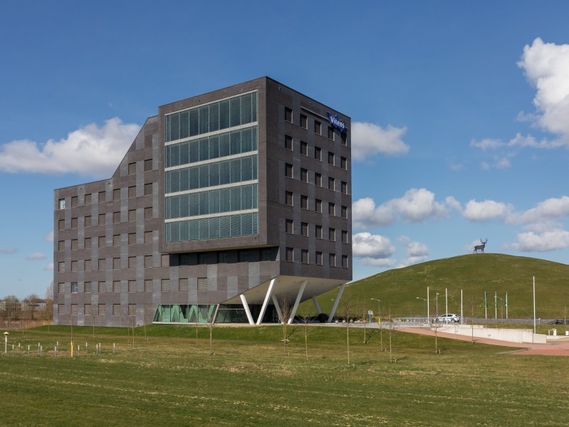 Arnhem, kantoorgebouw van waterleidingbedrijf Vitens foto4 2015-04-05 10.55