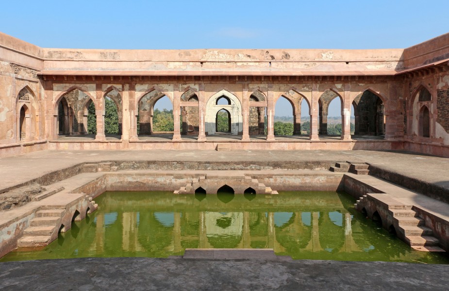 Baz Bahadur's Palace 09