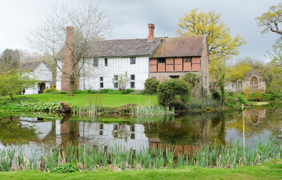 Brockhampton Estate - manor house across moat