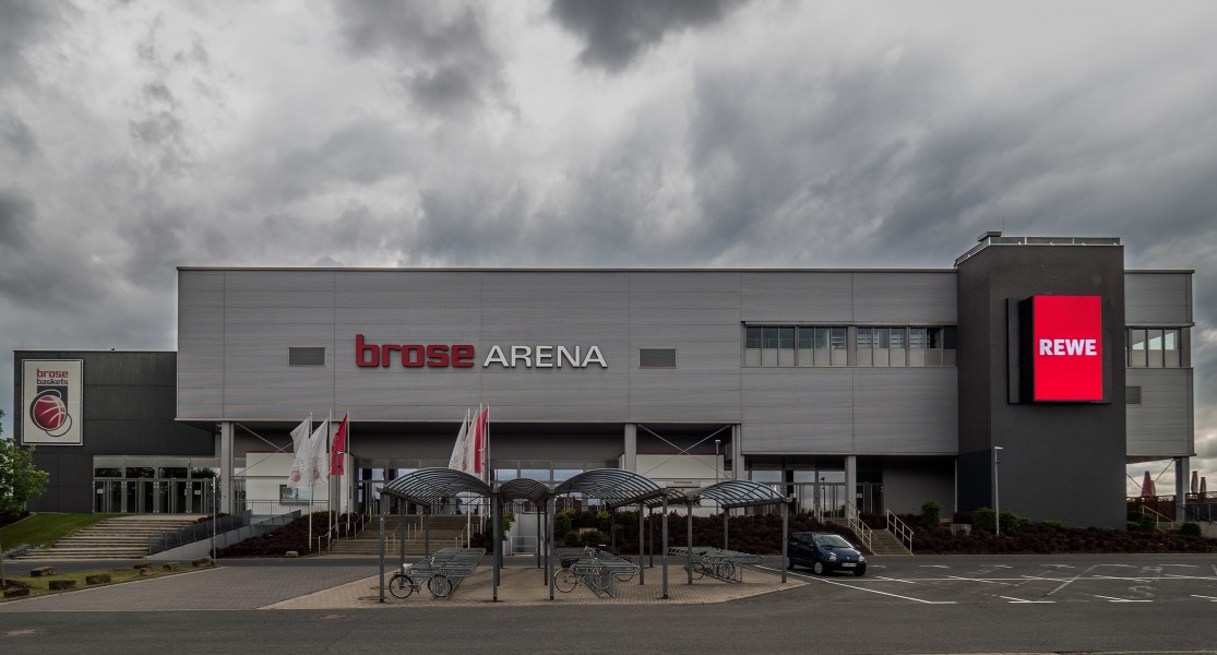Brose-Arena-5194283-PS
