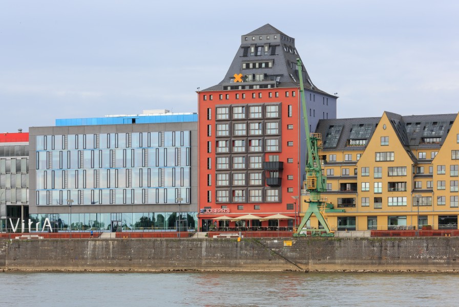 Cologne Germany Silo-building-in-Rheinauhafen-01