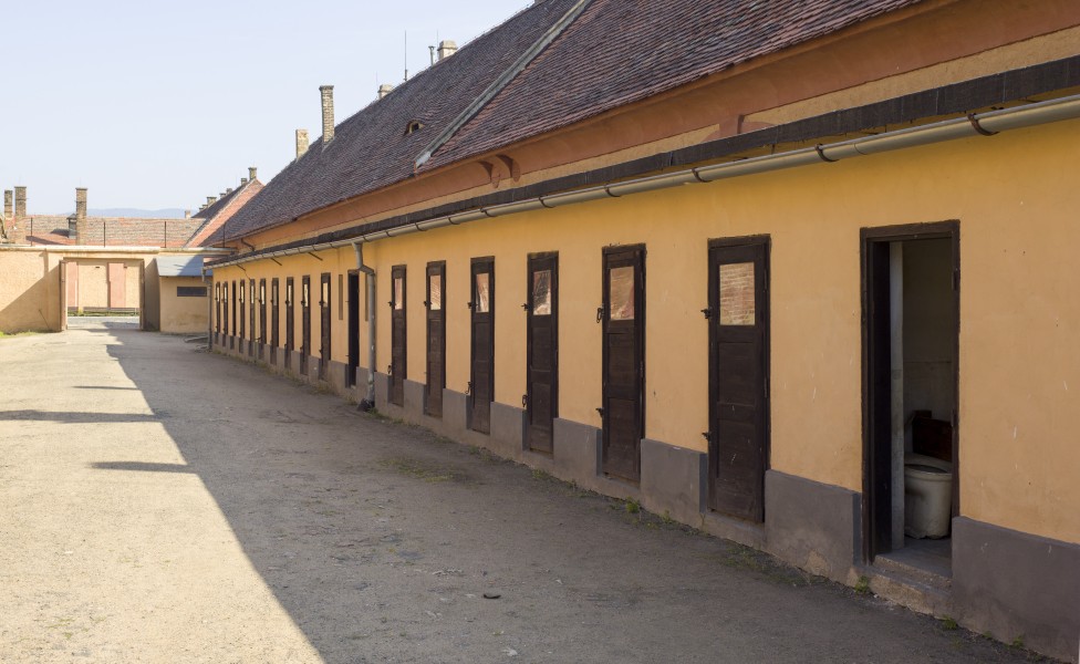 Czech-2013-Theresienstadt-Special housing
