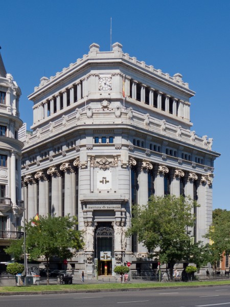 Edificio de las Cariátides - Instituto Cervantes - 01