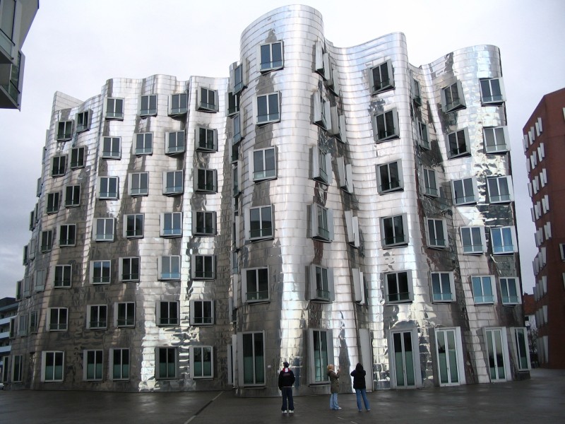 Gehry Building Dusseldorf