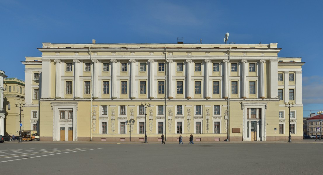 Guards Corps Headquarters building Alessandro Brullo Saint Petersburg