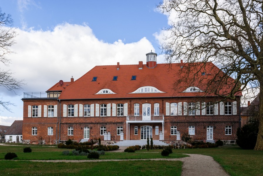Gutshaus mit Park, Pütnitzer Str 16, Ribnitz-Damgarten (DSC04851)