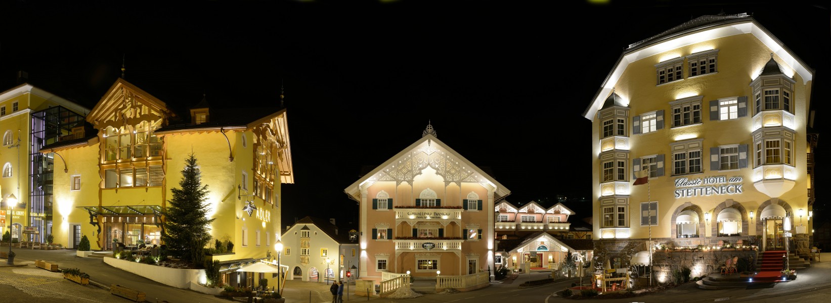 Hotels on Stetteneck Platz in Urtijëi