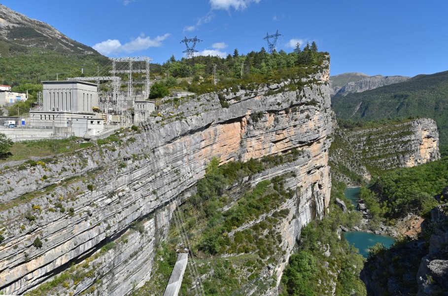 Installations-électriques-du-barrage-de-Castillon-DSC 0478