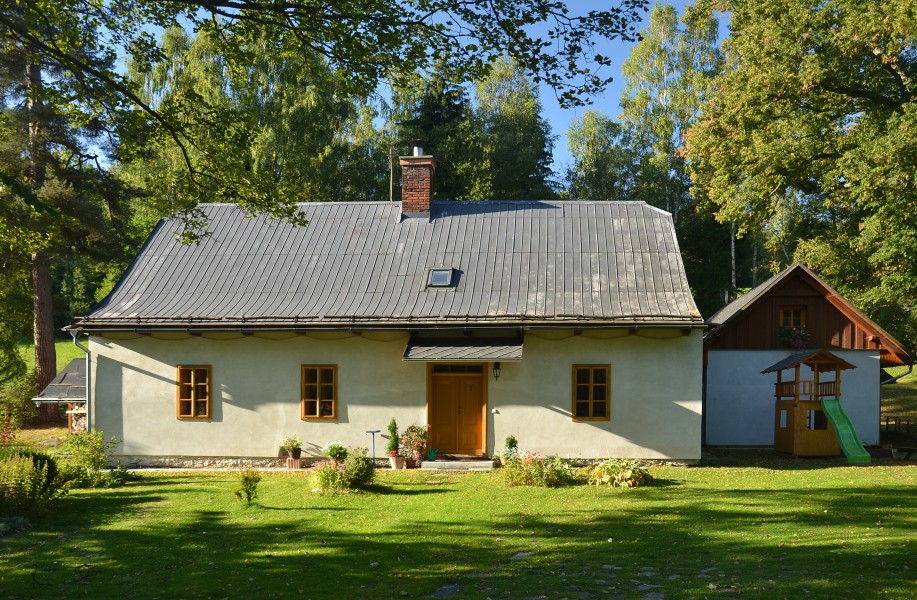 Karlov pod Pradědem (Karlsdorf) - old house