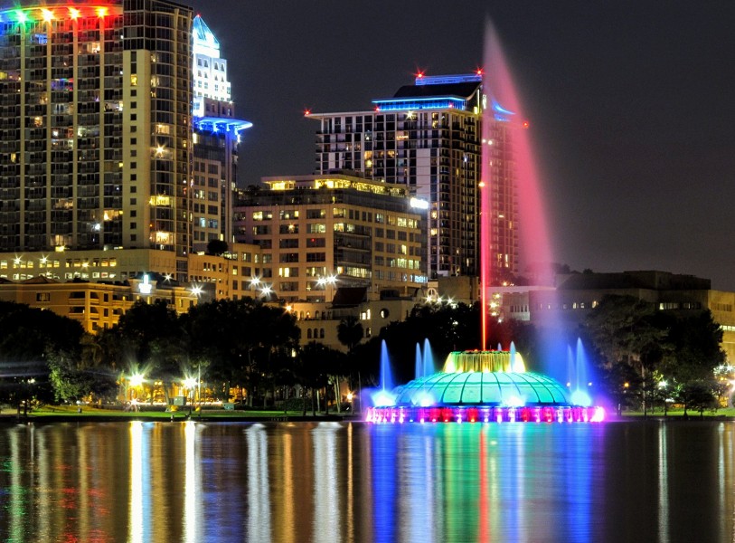 Lake Eola Park in Orlando 03