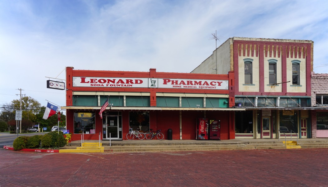 Leonard November 2015 06 (Leonard Pharmacy)