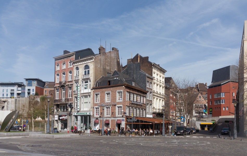 Liège, straatzicht Place de Verte foto6 2017-03-26 12.16