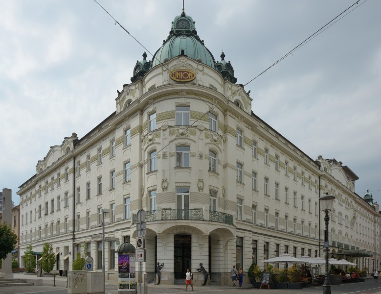 Ljubljana Grand Hotel Union on Miklosiceva street