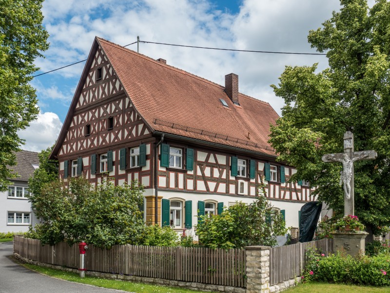 Lohndorf-Fachwerkhaus-6197703