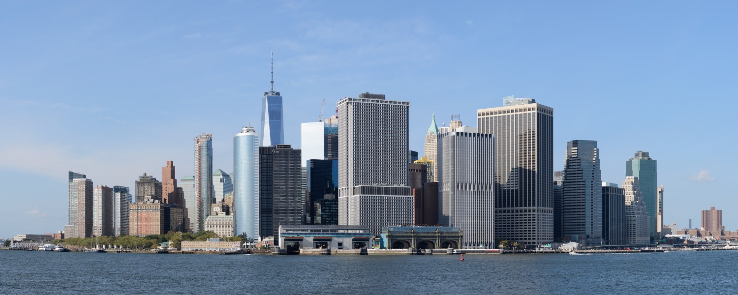 Lower Manhattan from Governors Island September 2016 panorama 1