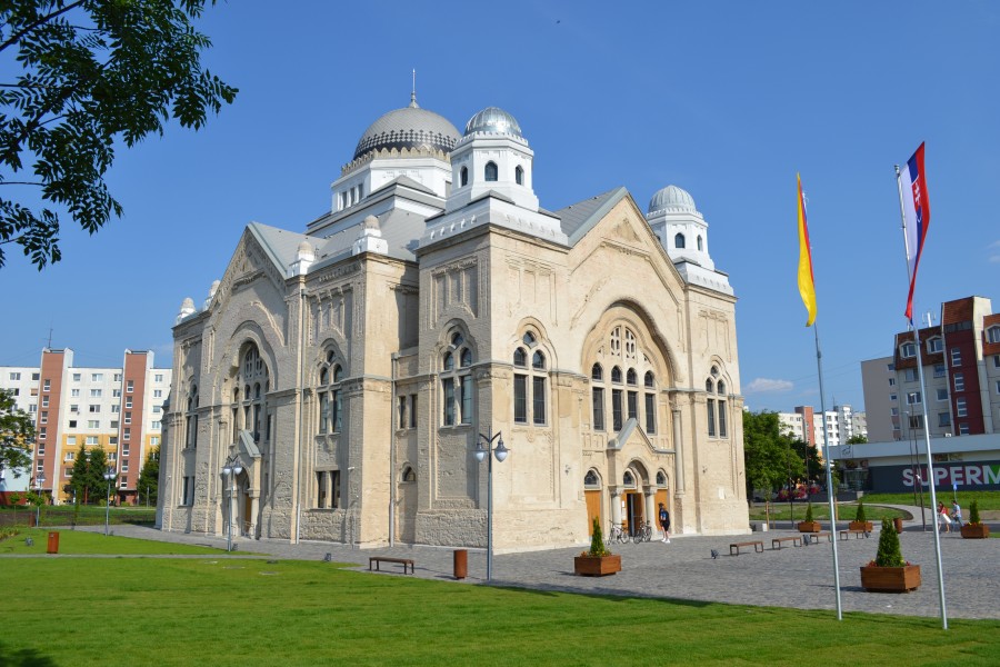 Lučenec - synagóga (2016)
