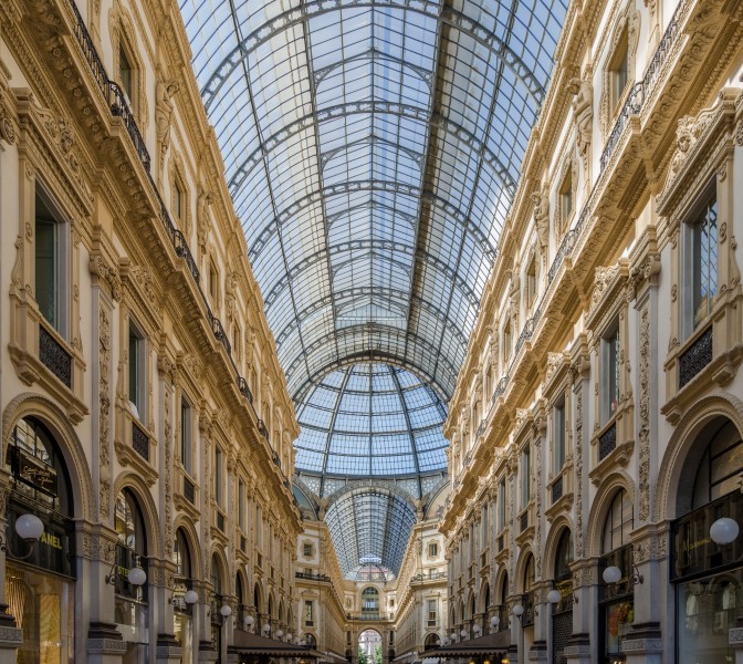 Milano, Galleria Vittorio Emanuele II, 2016-06 CN-02