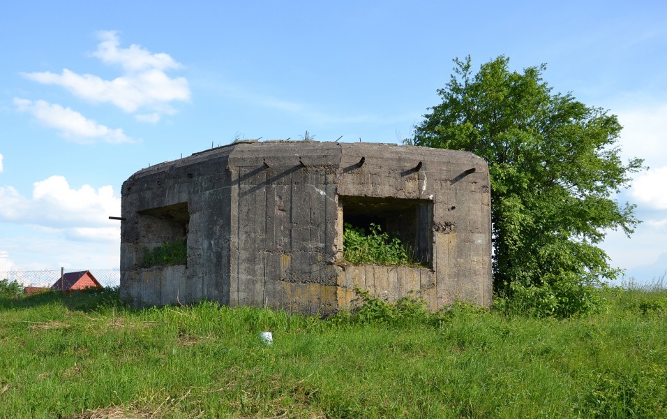 Molotov Line - bunker in Lipsk