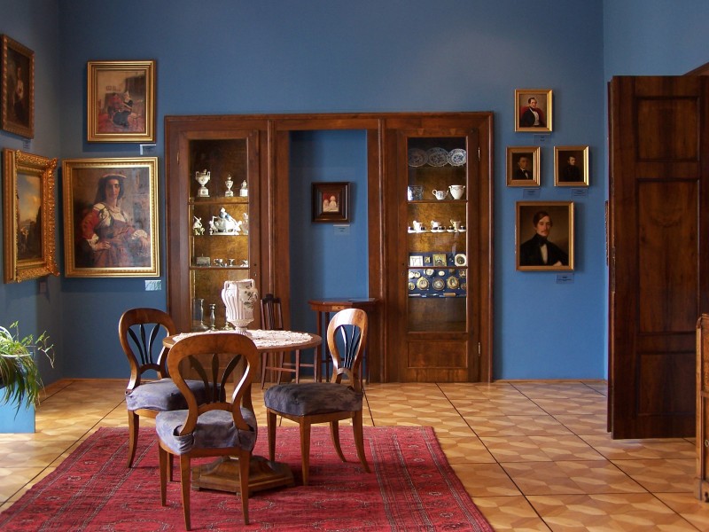 Muzeum Sułkowskich - niebieski salonik