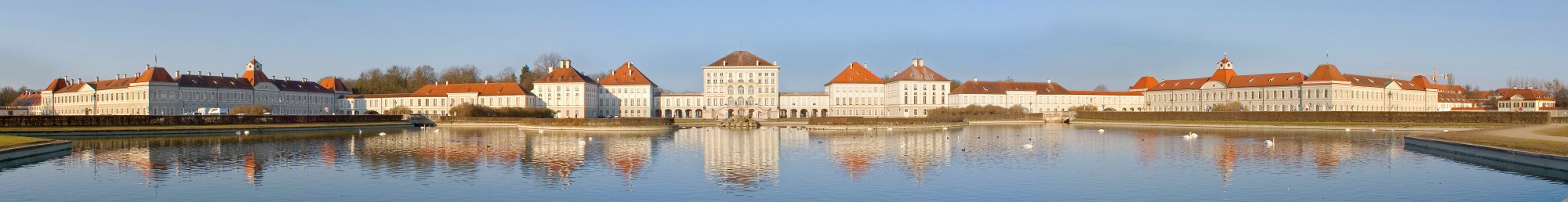 Panorámica del exterior del Palacio de Nymphenburg, Múnich, Alemania