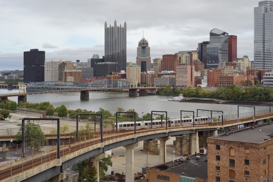 Pittsburgh Light Rail on the Panhandle Bridge