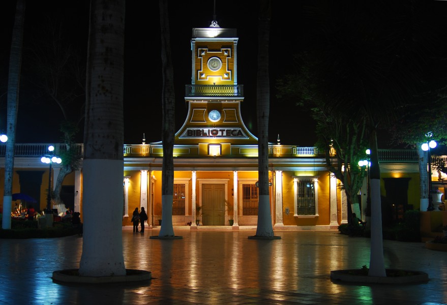 Plaza en barranco