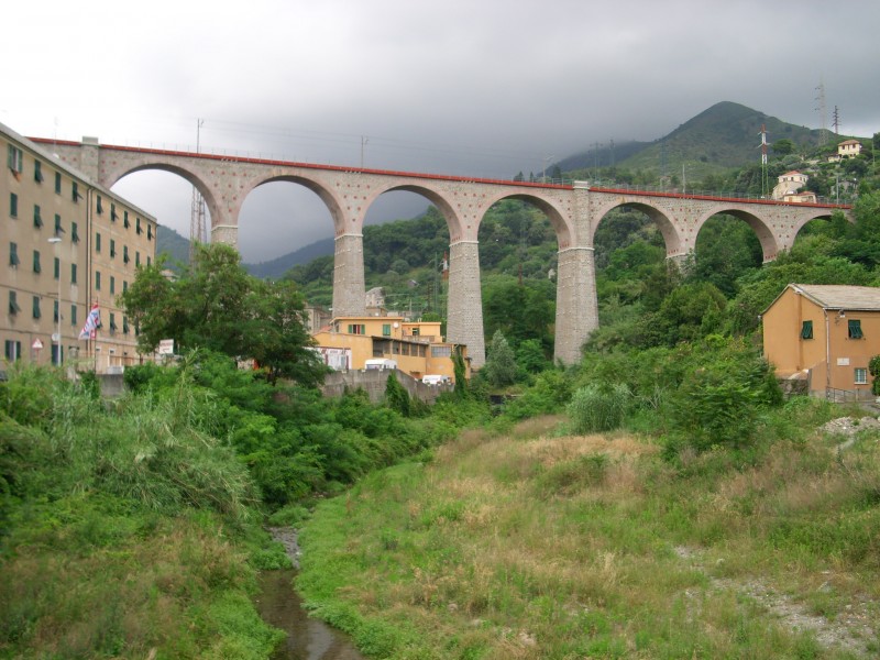 Ponte ferroviario Panigaro Genova