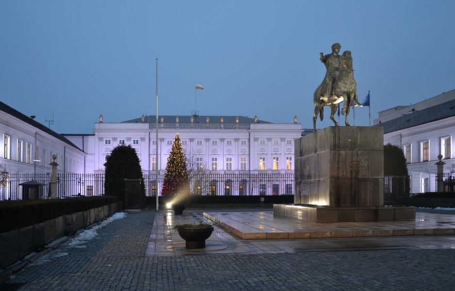 Presidential Palace in Warsaw (by Pudelek) 2