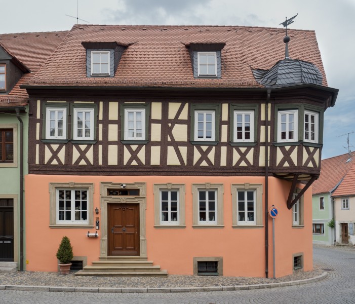 Prichsenstadt-Fachwerkhaus-9133164-PS