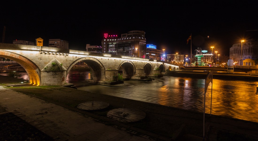 Puente de Piedra, Skopie, Macedonia, 2014-04-17, DD 95