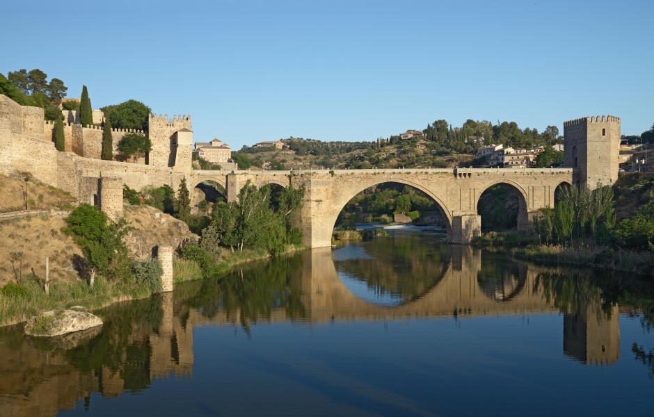 Puente de San Martín. Toledo, Spain