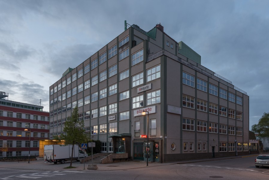 Södra Hammarbyhamnen May 2015 01