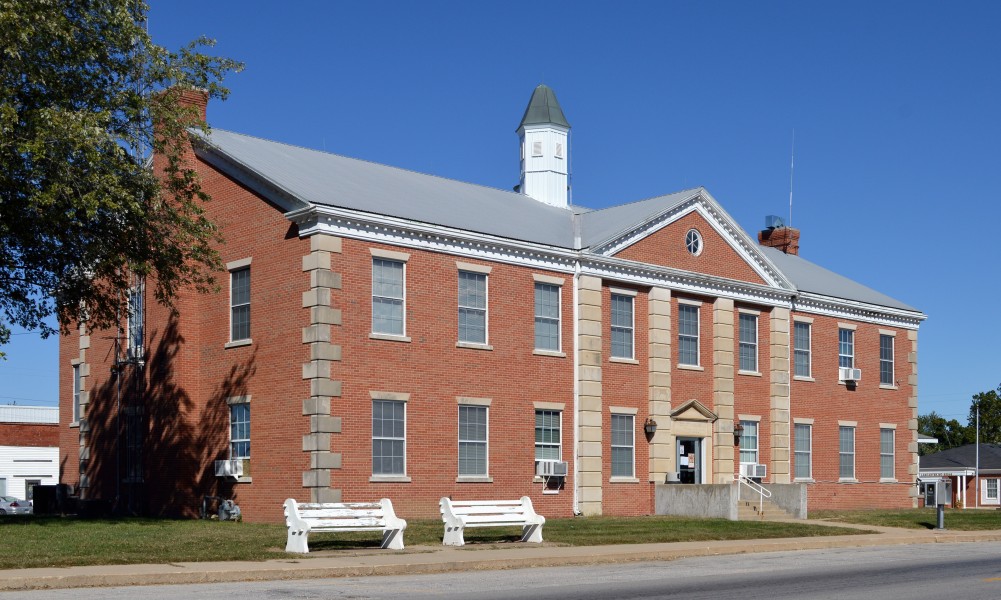 Schuyler County Missouri Courthouse 20151003-028