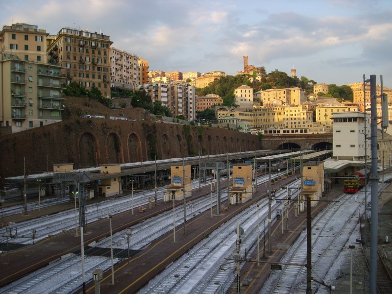 Stazione ferroviaria di Genova Piazza Principe 03