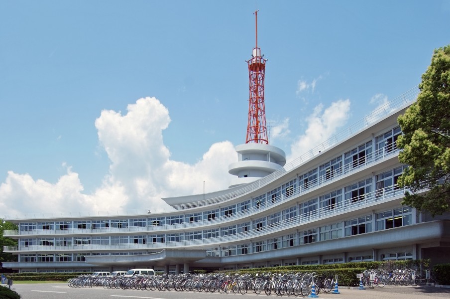 Tokai University Shonan Building 1