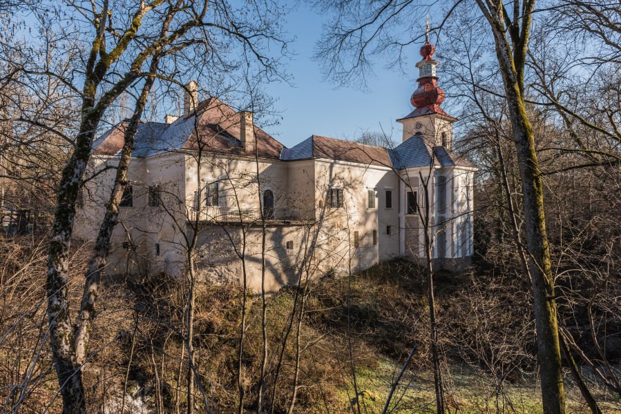 Wernberg Damtschach Schloss SW-Ansicht 06122016 5483